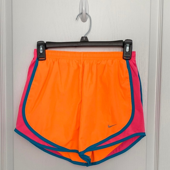 Nike Pants - Nike NWOT Women’s Dri-Fit 3” Tempo Shorts Orange